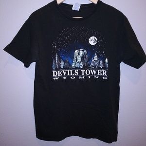 Vintage devil's tower tee